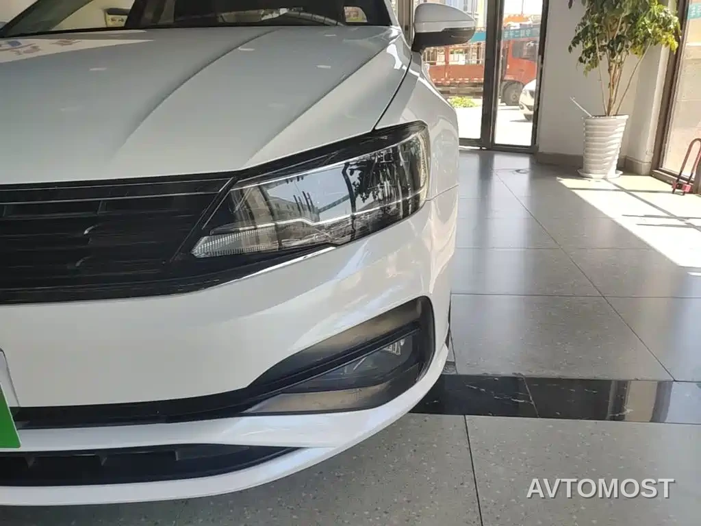 Volkswagen Lamando 2021 230TSI DSG Fashion Edition — фото 24