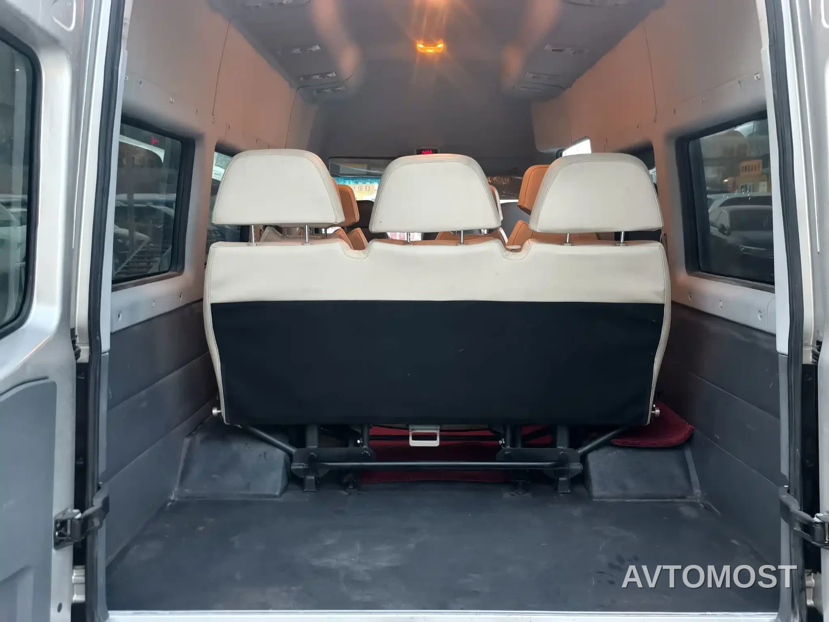 JAC Motors Star锐 2021 2.0T Series 5 Star Express 6/7 Seater Medium Roof D20TCIF1 — фото 9