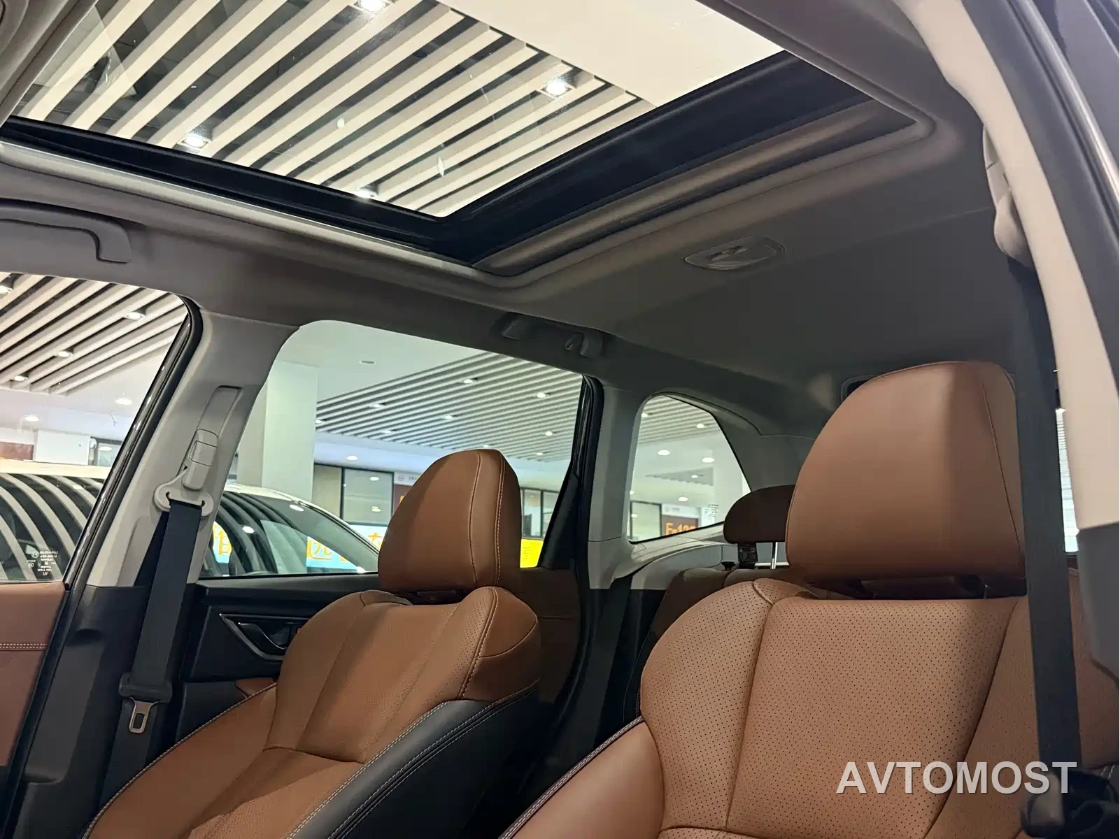 Subaru Forester 2024 2.5i AWD Flagship EyeSight — фото 8