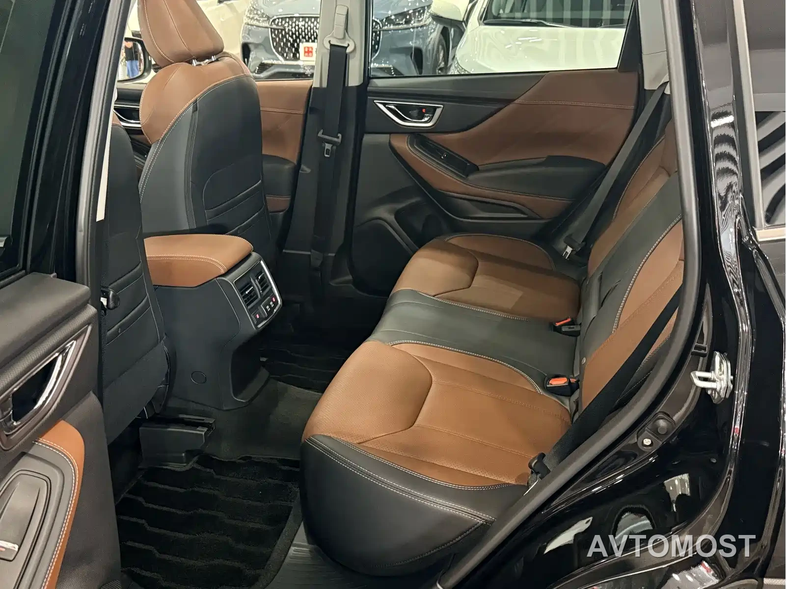Subaru Forester 2024 2.5i AWD Flagship EyeSight — фото 16