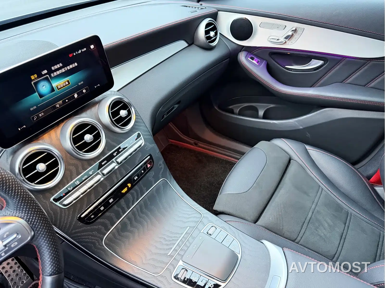 Mercedes-Benz GLC AMG 2022 AMG GLC 43 4MATIC — фото 12