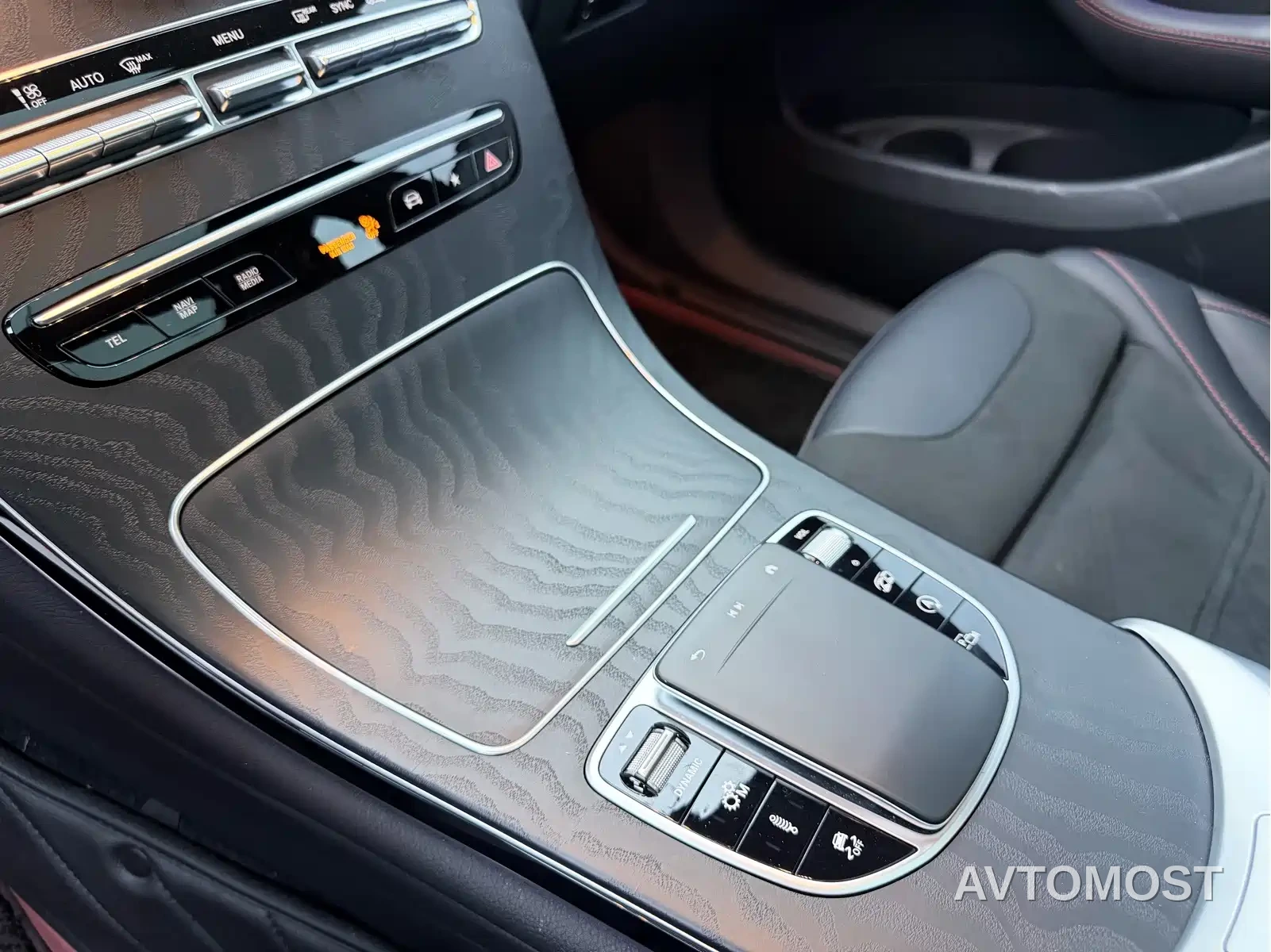 Mercedes-Benz GLC AMG 2022 AMG GLC 43 4MATIC — фото 14