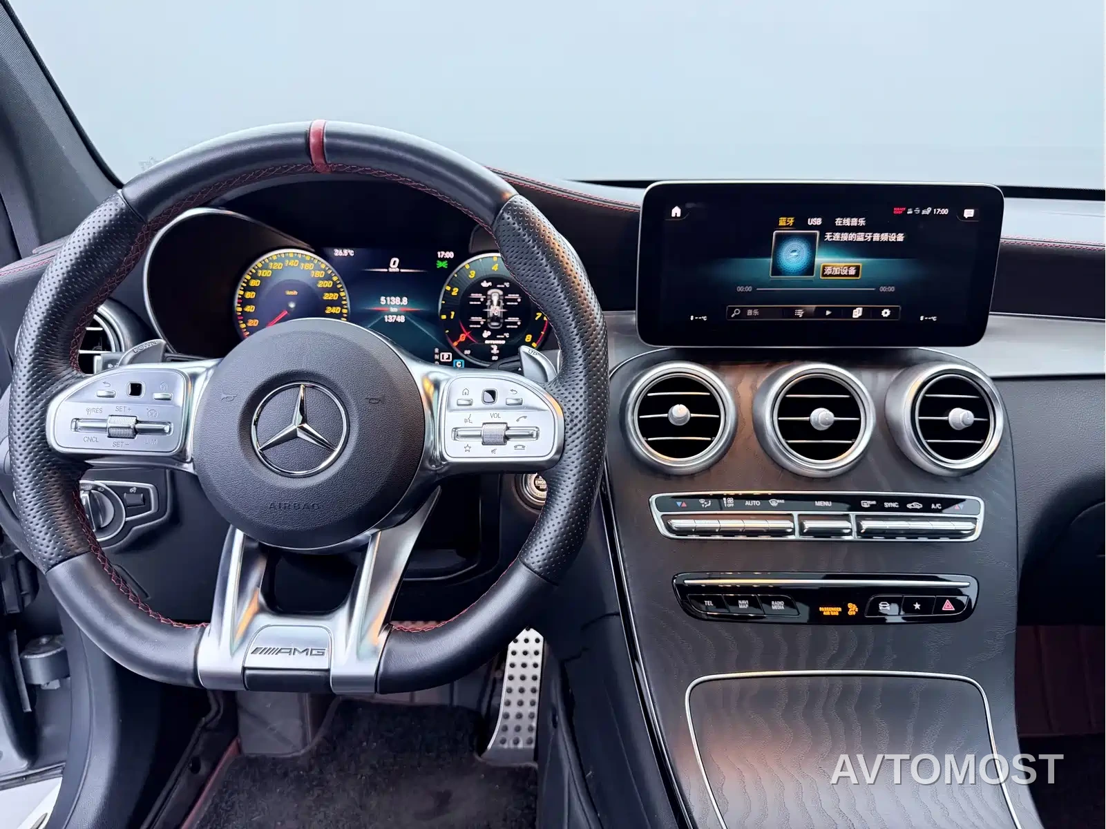 Mercedes-Benz GLC AMG 2022 AMG GLC 43 4MATIC — фото 17