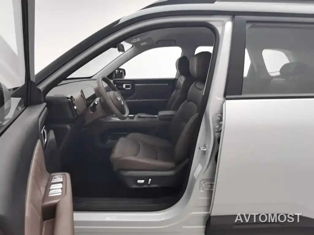 Wuling Motors Starlight 560 NEV 2025 Model Plug-in Hybrid Version 5-seater — фото 9
