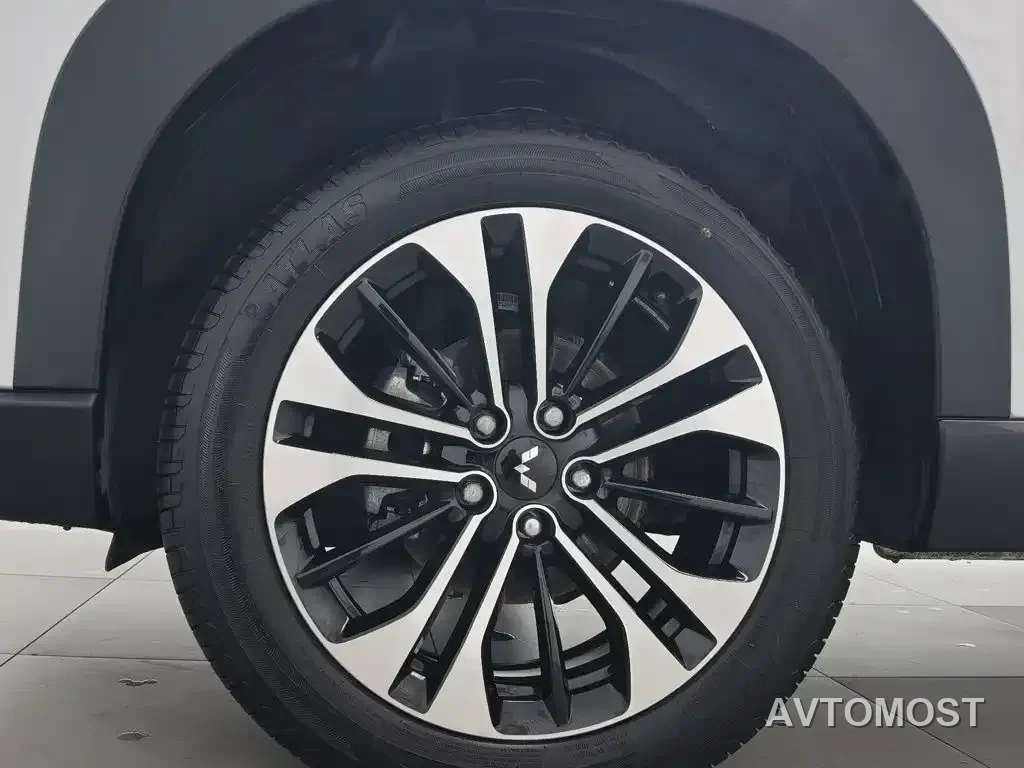 Wuling Motors Starlight 560 NEV 2025 Model Plug-in Hybrid Version 5-seater — фото 16