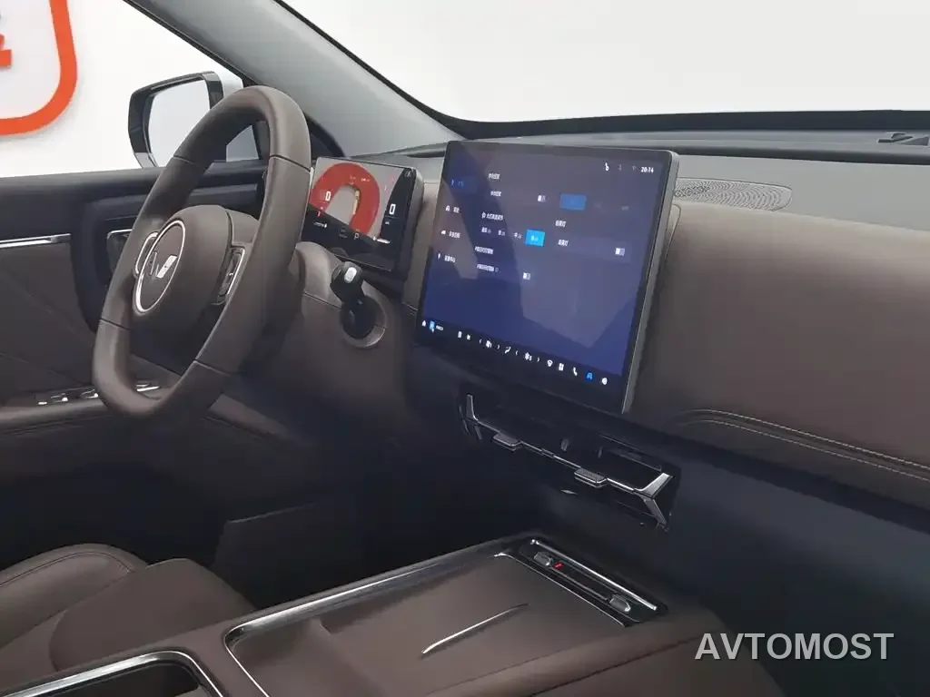 Wuling Motors Starlight 560 NEV 2025 Model Plug-in Hybrid Version 5-seater — фото 21