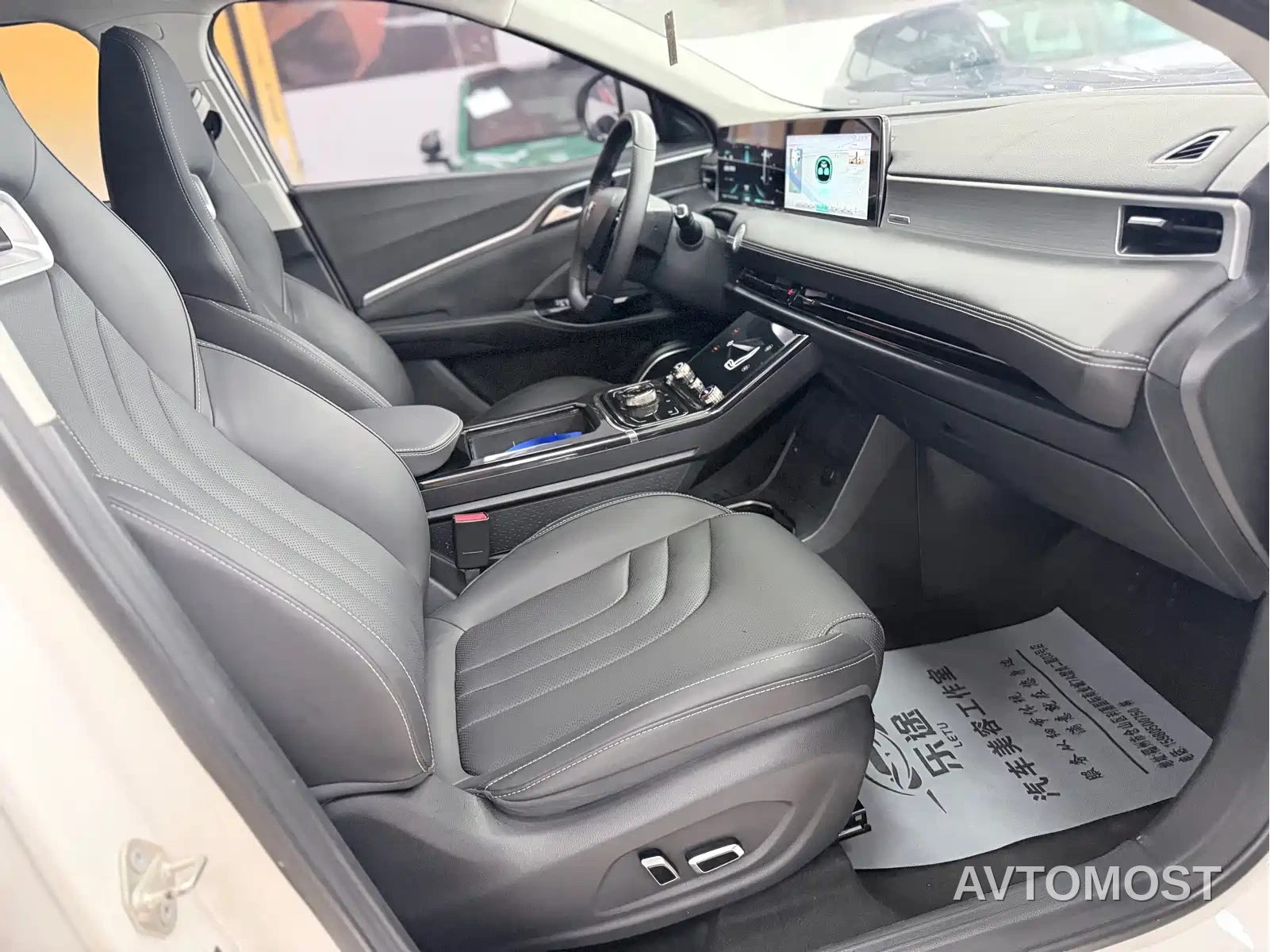 Nezha Auto Neta U 2021 Pro 500 Global Edition — фото 10