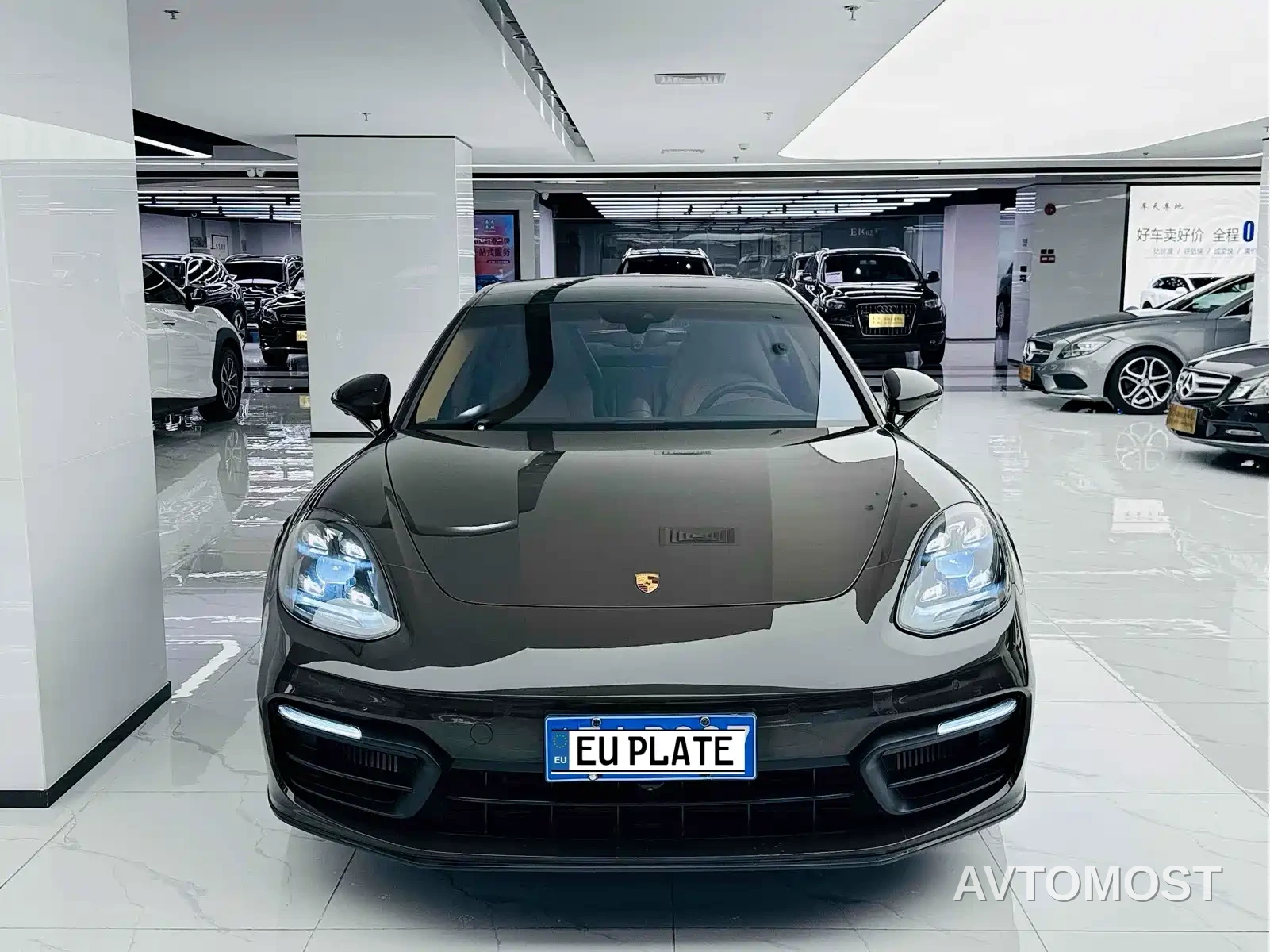 Porsche Panamera 2022 Panamera Executive Long Wheelbase 2.9T — фото 2