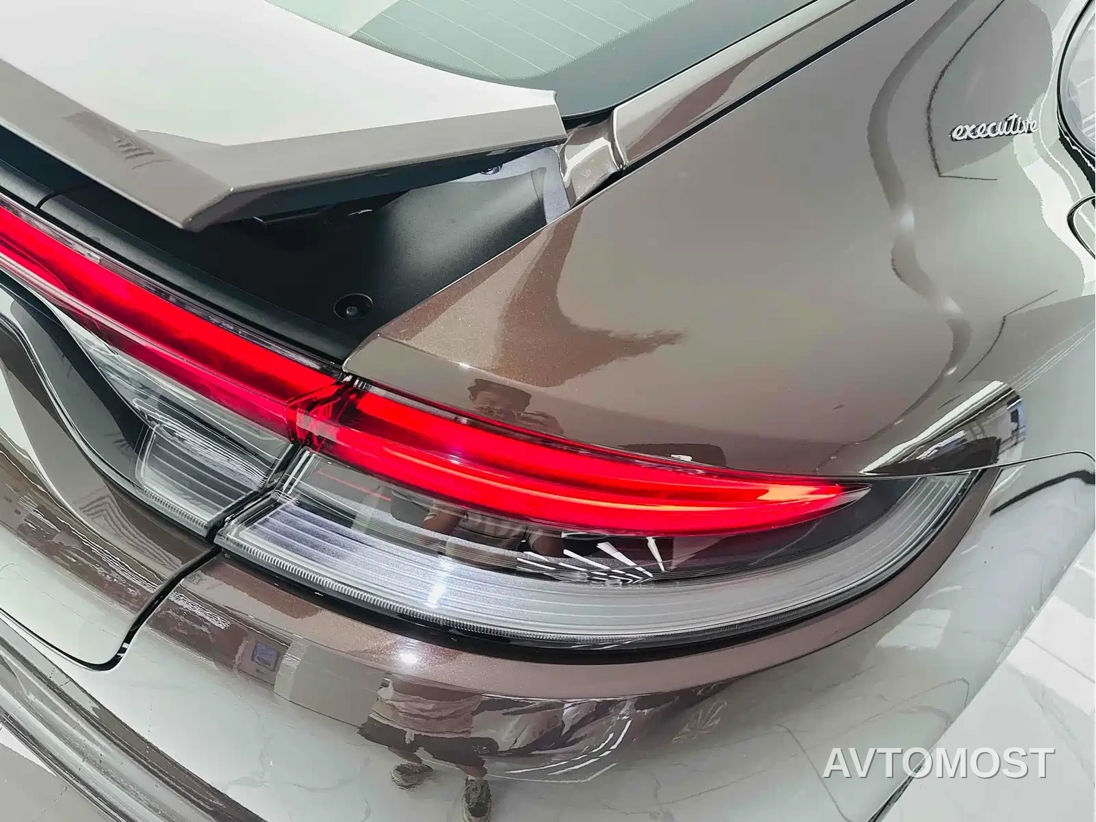 Porsche Panamera 2022 Panamera Executive Long Wheelbase 2.9T — фото 21