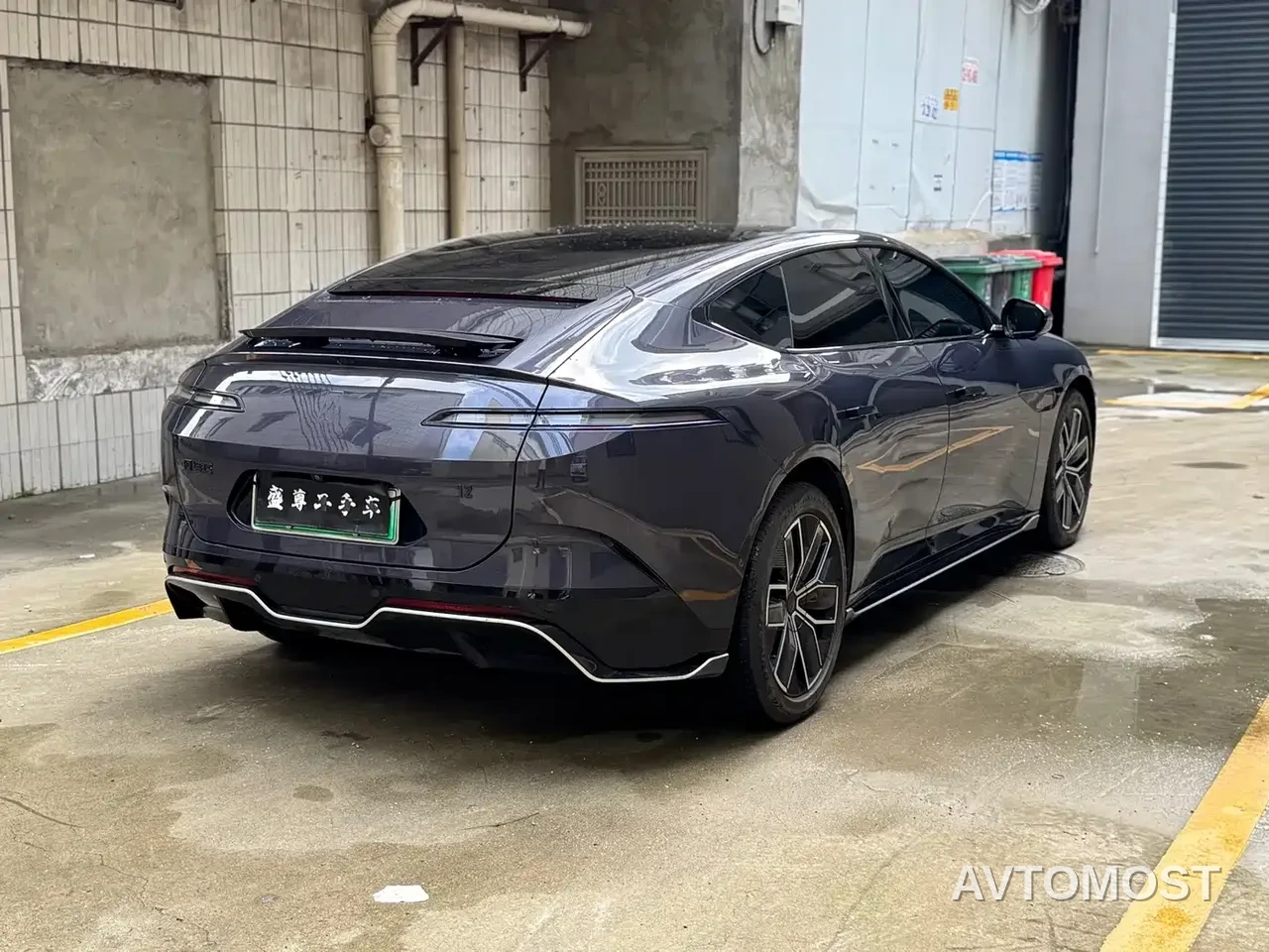 Avatr 12 2023 650 Triple Laser AWD Performance Edition — фото 15