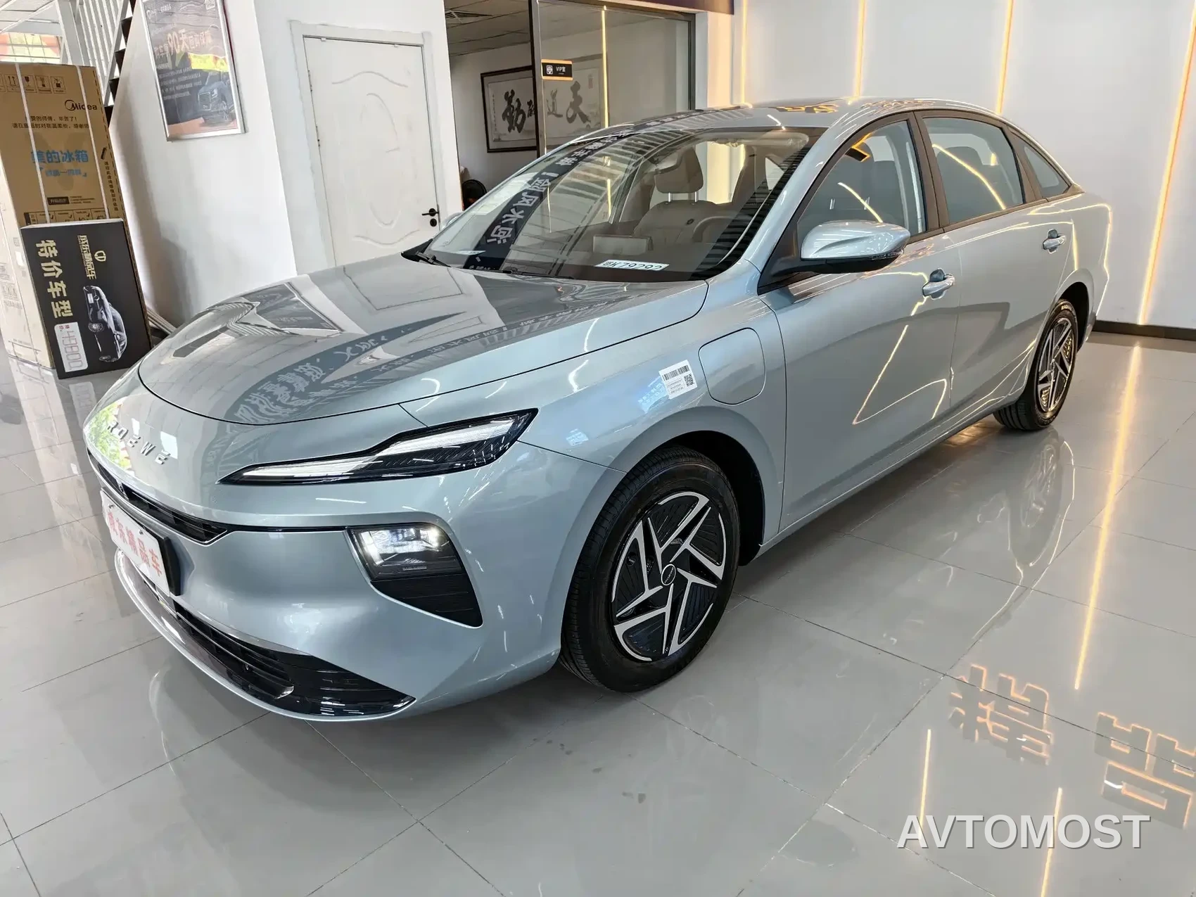 Roewe D6 2025 Model 450km Premium Edition — фото 1