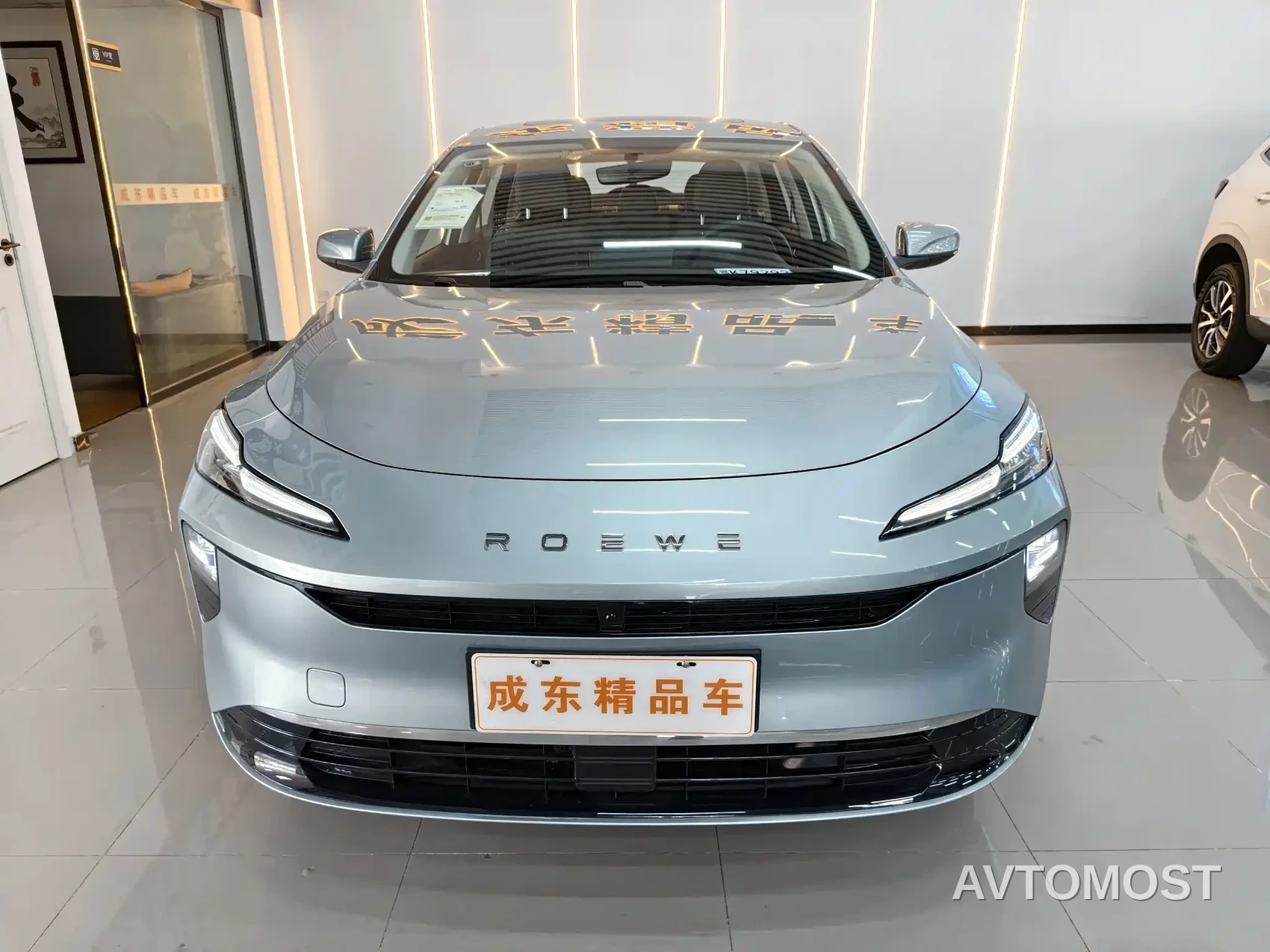 Roewe D6 2025 Model 450km Premium Edition — фото 2
