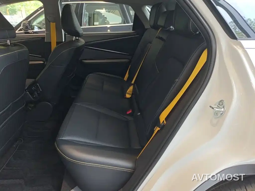 Toyota bZ5 2025 550 PRO Smart Edition — фото 14