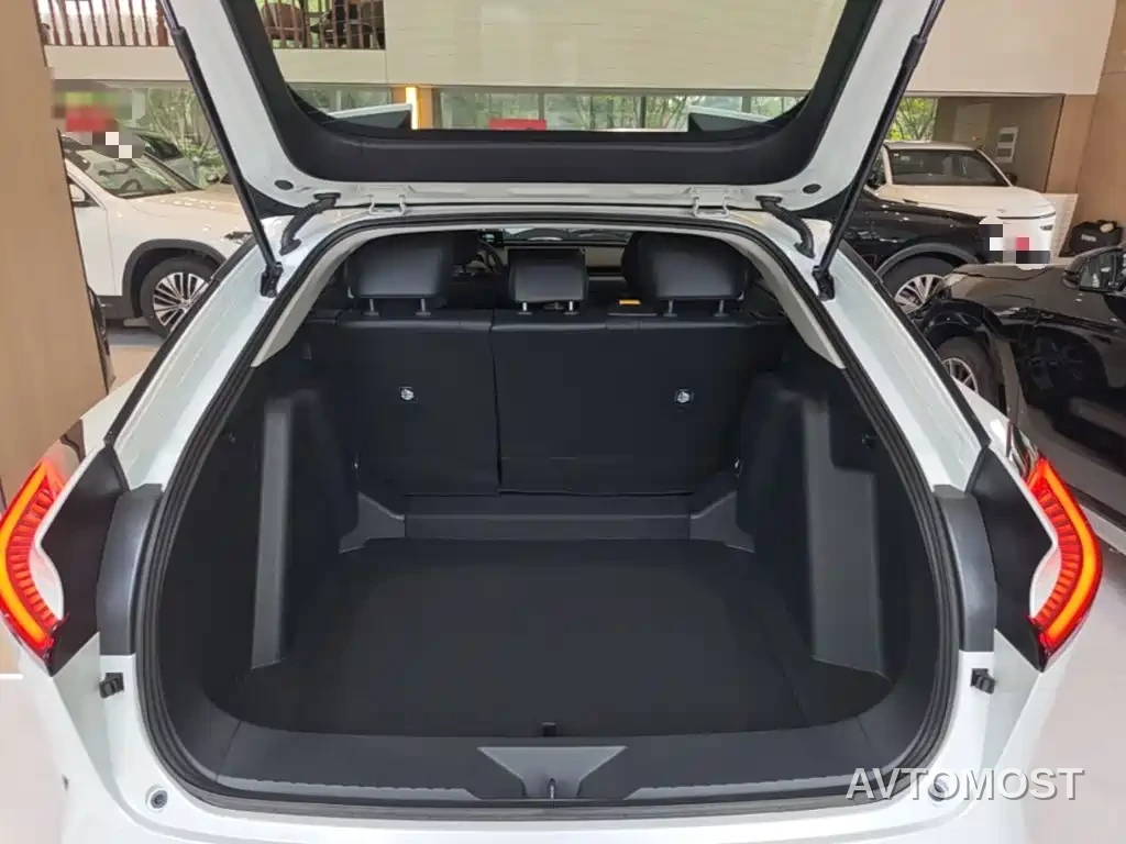 Toyota bZ5 2025 550 PRO Smart Edition — фото 16