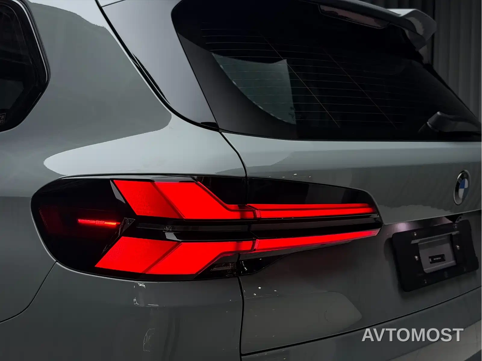 BMW X5 M 2023 Model X5 M Thunder Edition — фото 8