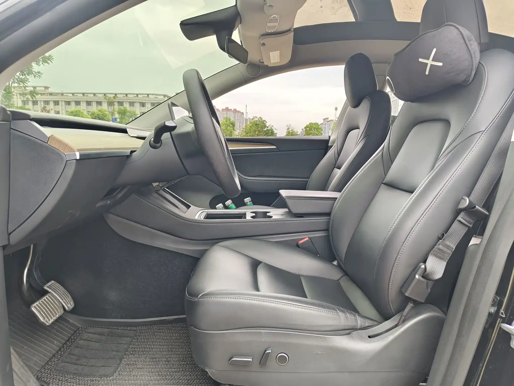 Tesla Model Y 2021 Standard Range Rear-Wheel Drive — фото 9