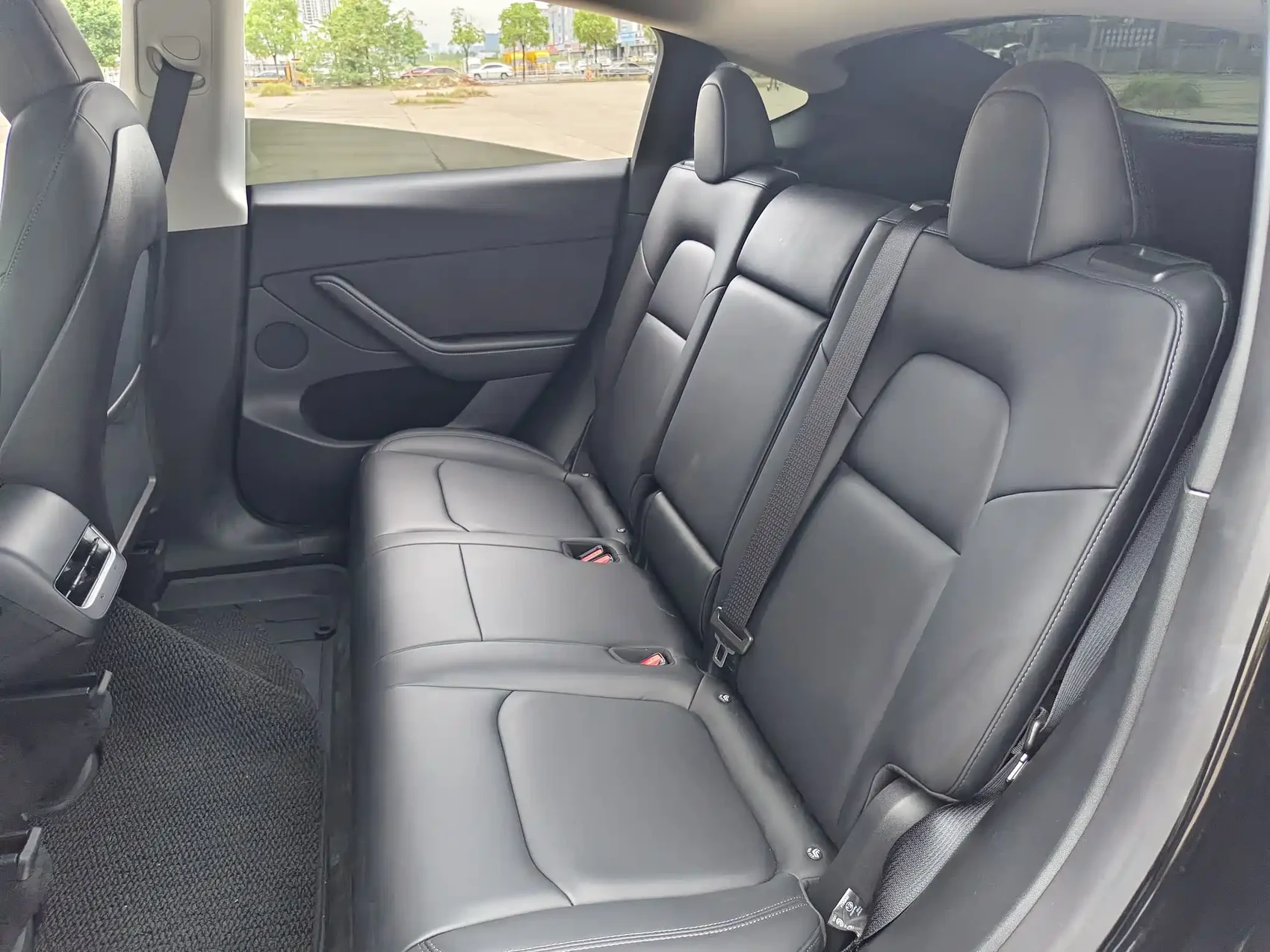 Tesla Model Y 2021 Standard Range Rear-Wheel Drive — фото 16