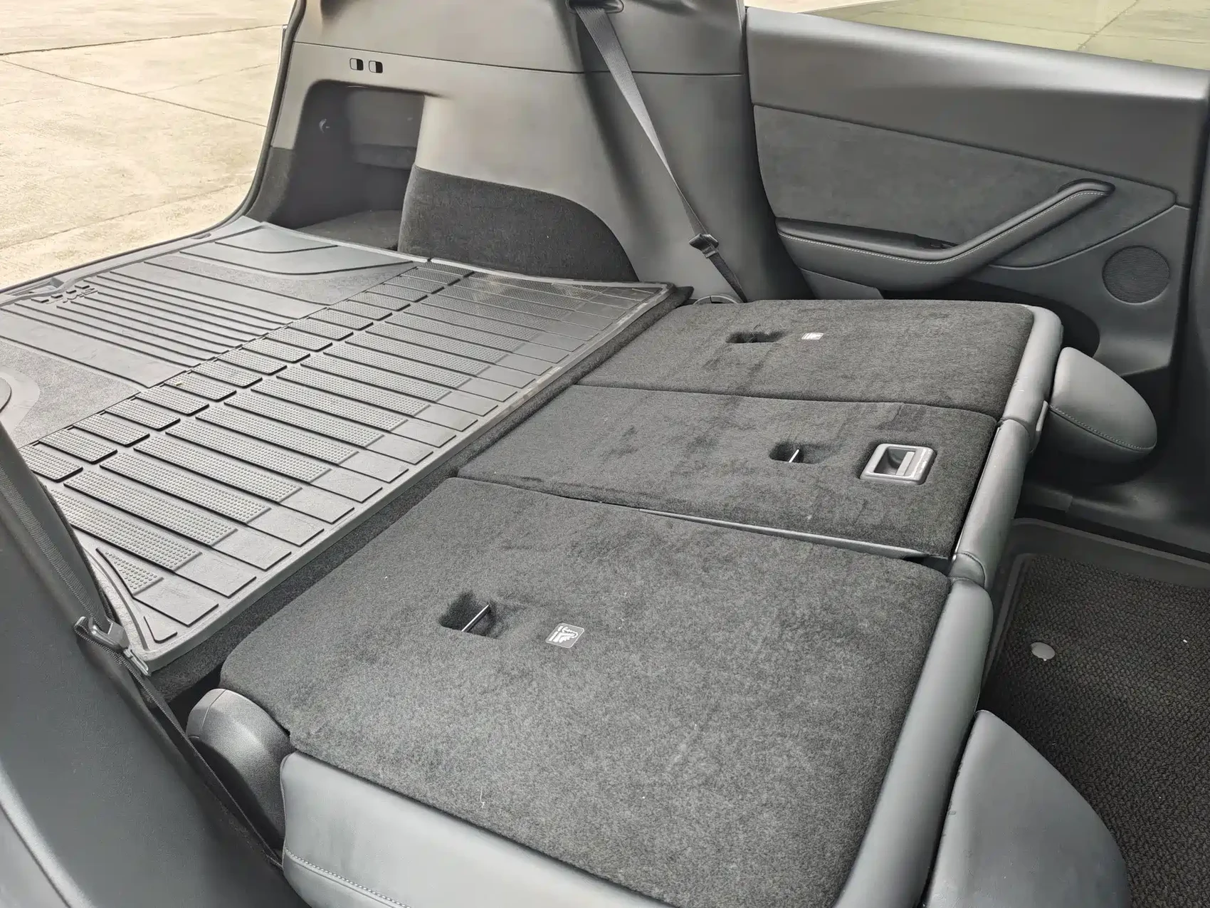 Tesla Model Y 2021 Standard Range Rear-Wheel Drive — фото 19