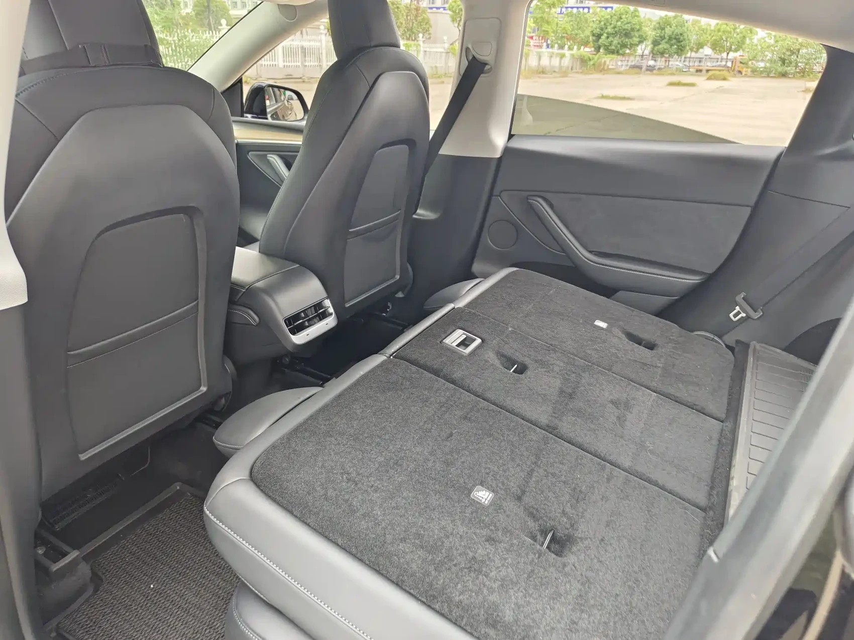 Tesla Model Y 2021 Standard Range Rear-Wheel Drive — фото 21