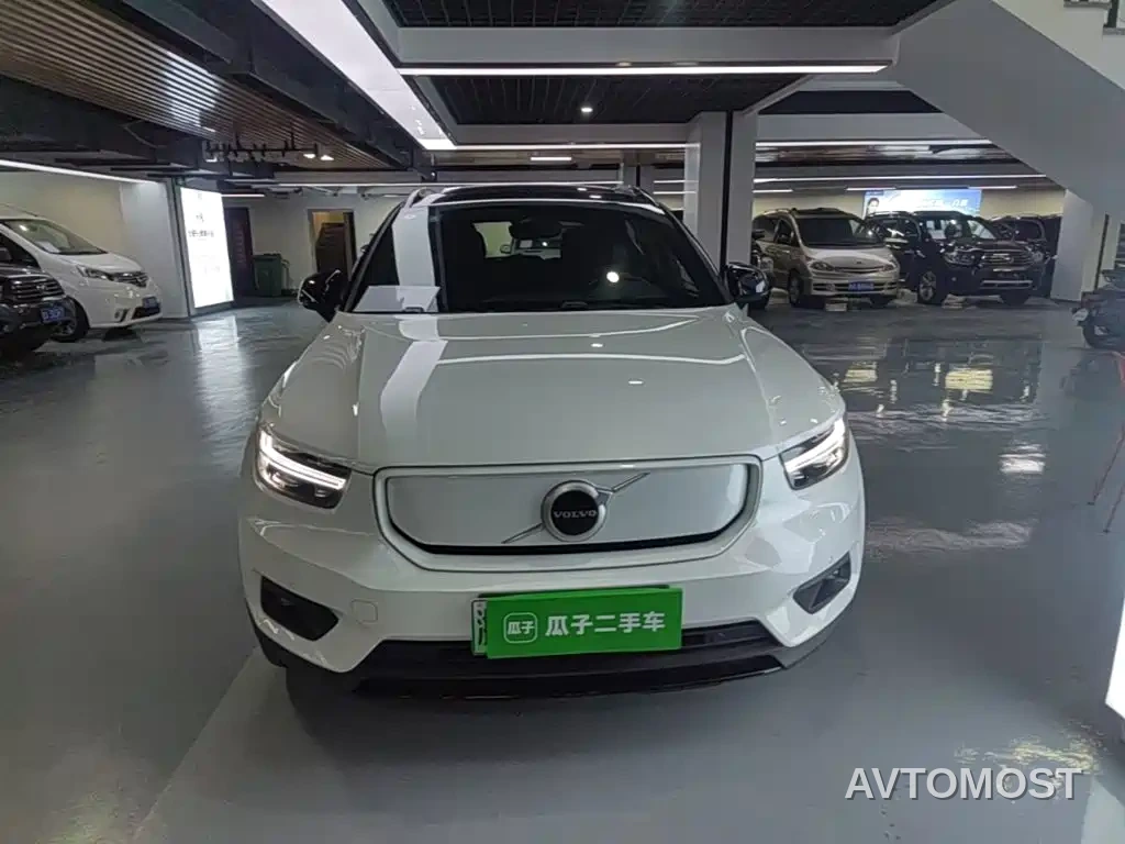 Volvo XC40 New Energy 2021 P8 EV AWD Elegant Sport — фото 3