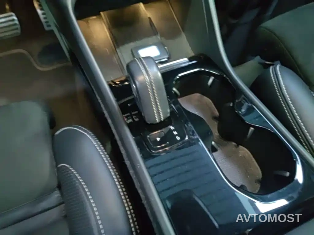 Volvo XC40 New Energy 2021 P8 EV AWD Elegant Sport — фото 14