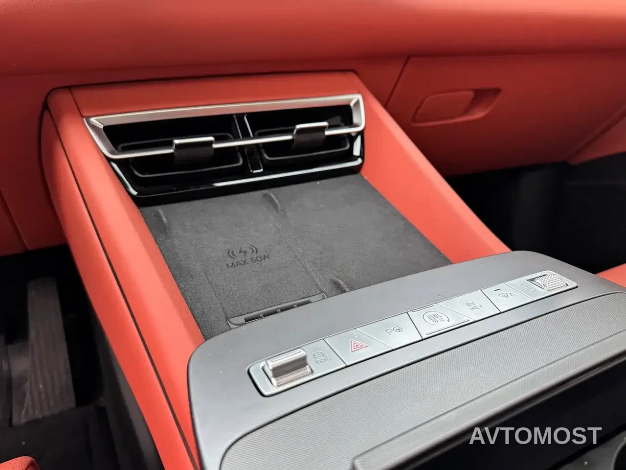 BYD Tang L 2025 DM 175KM Drone Player Edition — фото 8
