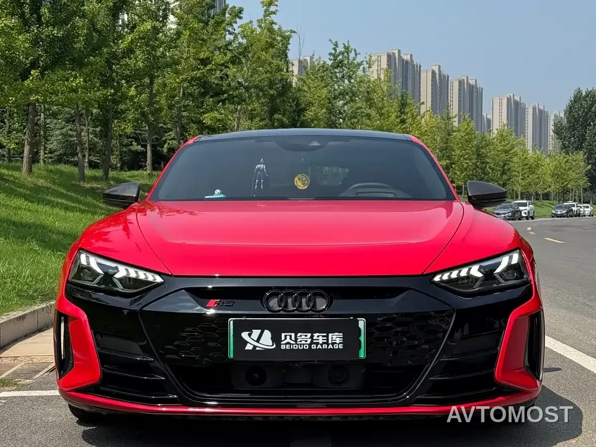 Audi e-tron GT 2023 Base Model — фото 2