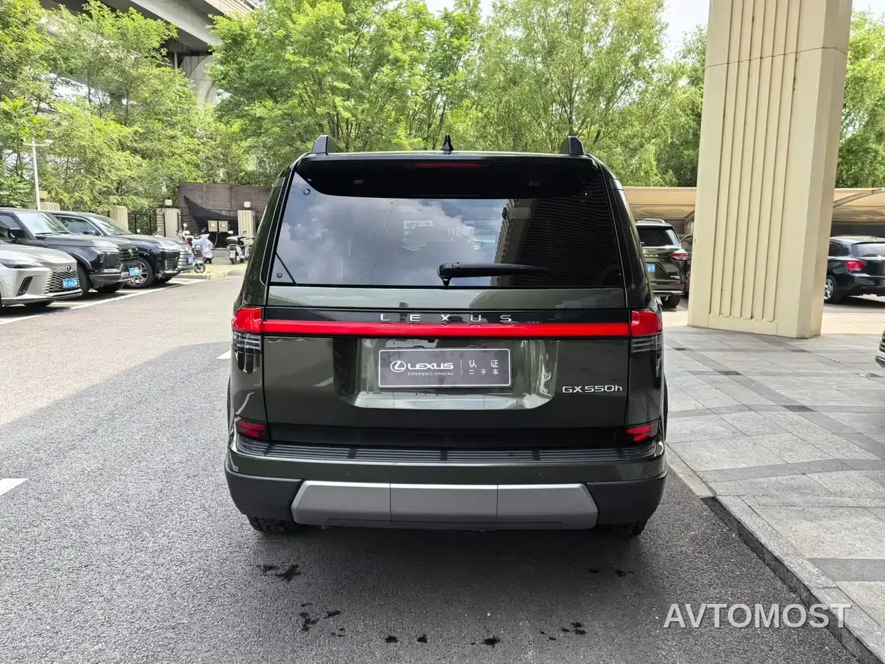 Lexus GX 2024 OVERTRAIL Summit Edition — фото 8