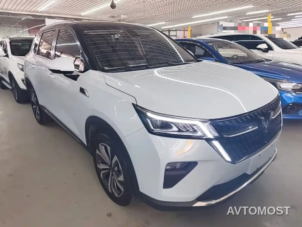 Wuling Xingchen 2022 2.0L DHT Electric Speed Edition — фото 4