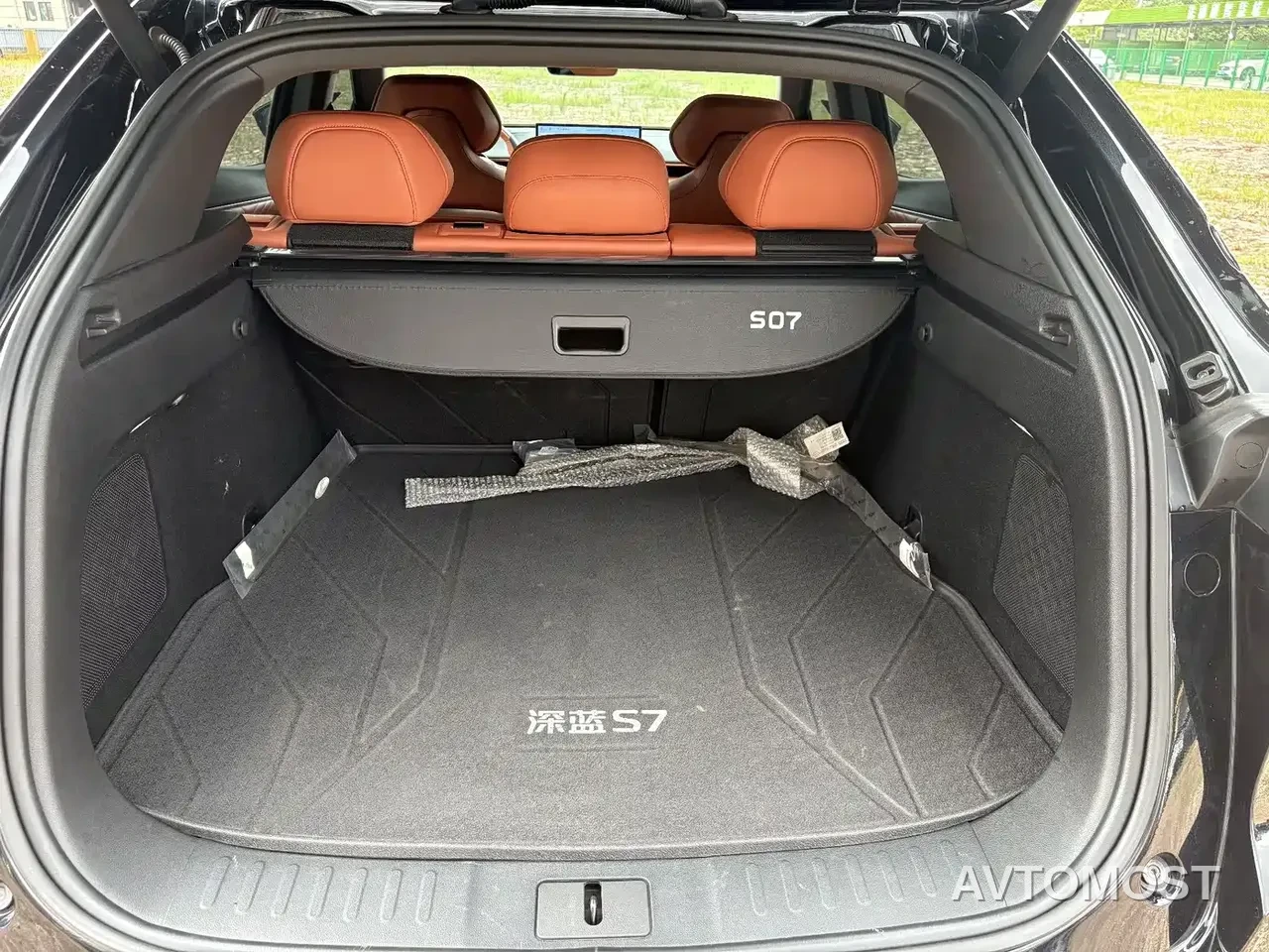 Deepal S07 2023 200Max Range Extender Edition — фото 13