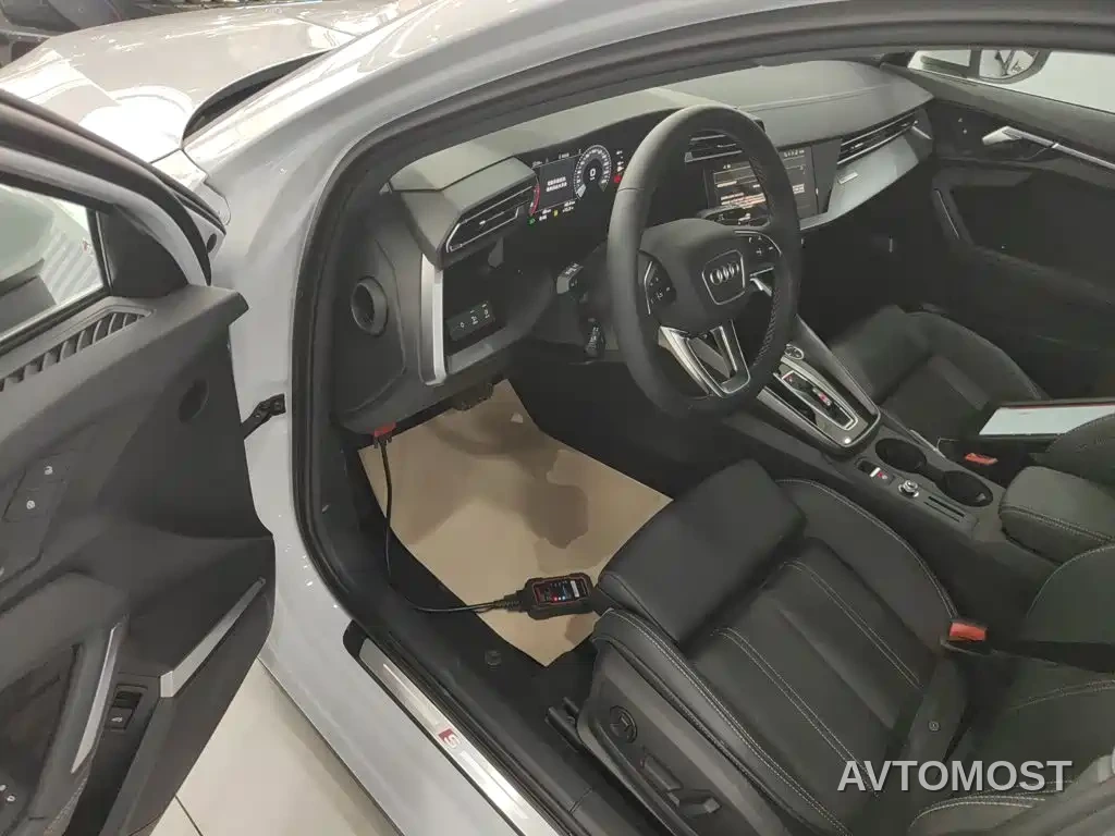 Audi A3 2025 Facelift Sportback 35TFSI Speed Delight — фото 12