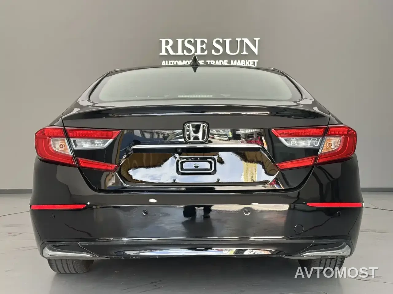 Honda Accord 2018 Sharp Hybrid 2.0L Sharp Cool Edition China VI — фото 7