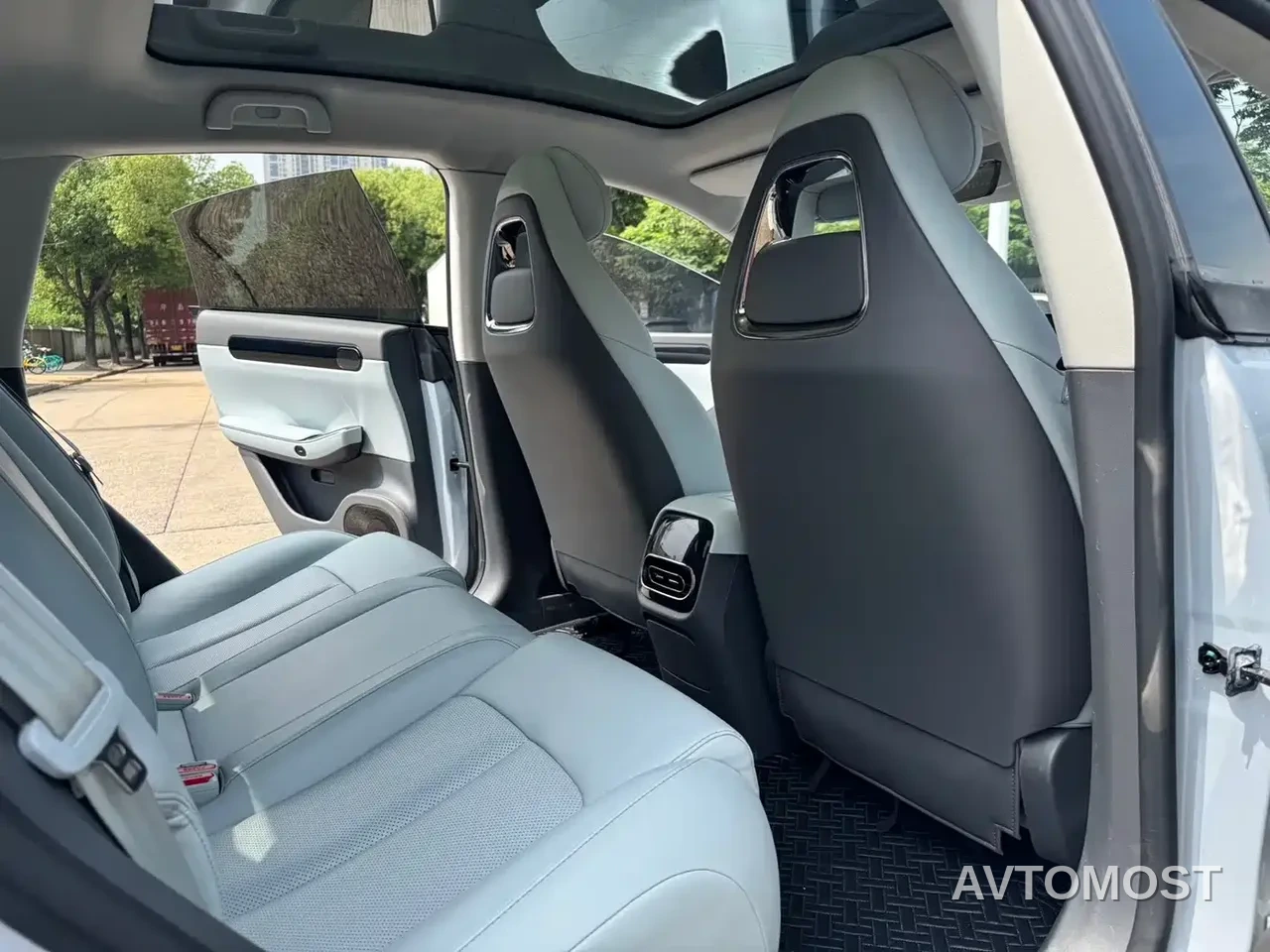 Leapmotor C01 2024 Extended Range 216 Comfort Edition — фото 11