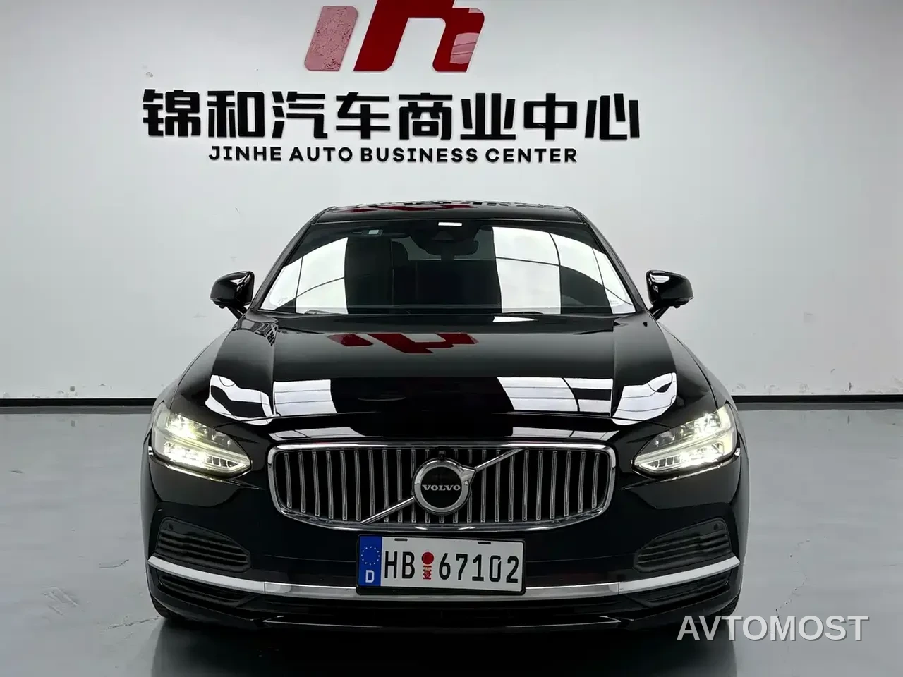 Volvo S90 Plug-in Hybrid 2021 T8 E-Drive Hybrid Zhiyi Luxury Edition — фото 2