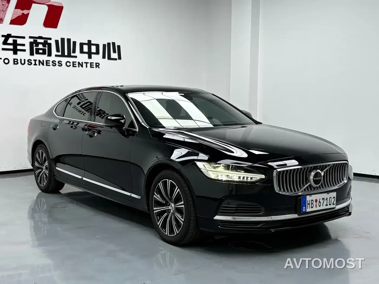 Volvo S90 Plug-in Hybrid 2021 T8 E-Drive Hybrid Zhiyi Luxury Edition — фото 3
