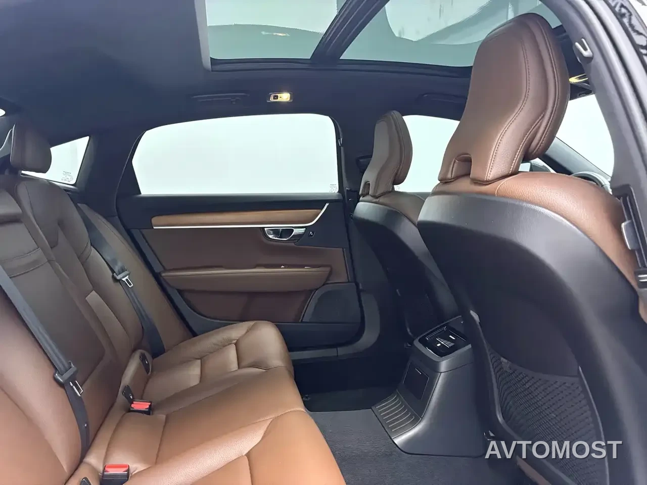 Volvo S90 Plug-in Hybrid 2021 T8 E-Drive Hybrid Zhiyi Luxury Edition — фото 14