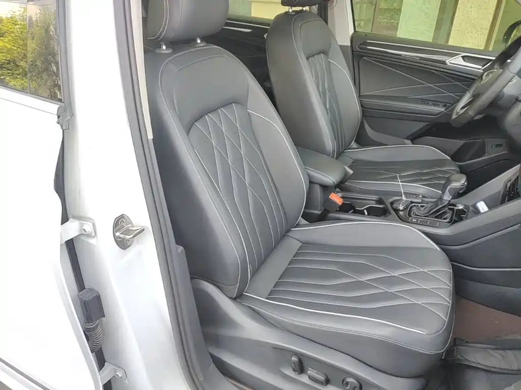 Volkswagen Tiguan L 2023 300TSI Automatic 2WD Smart Enjoyment Edition — фото 25