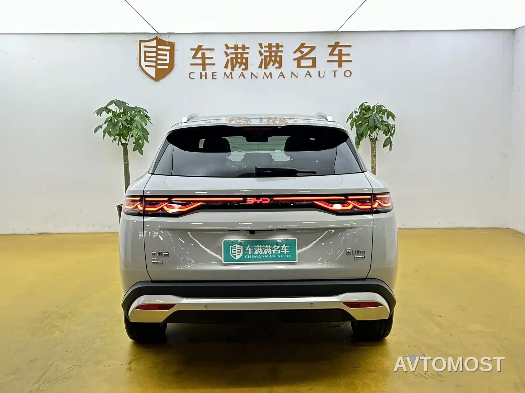 BYD Song Ultra 2026 Model Pure Electric 240kW — фото 9