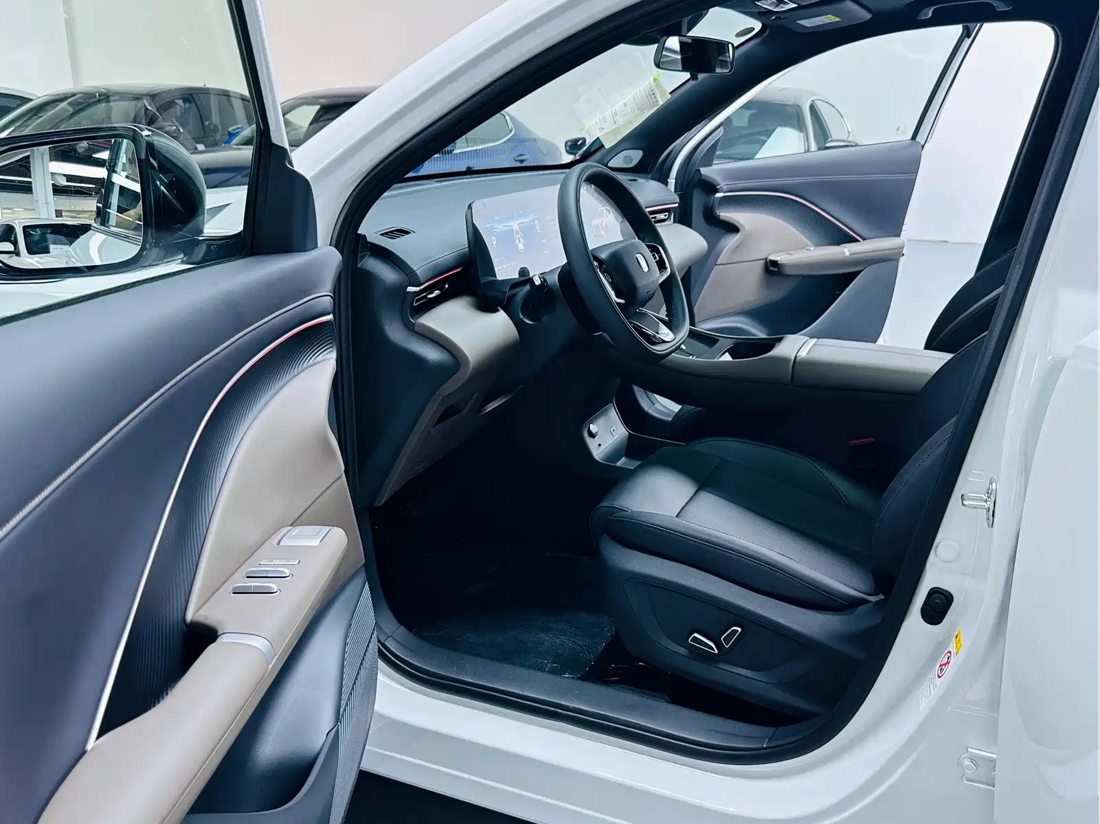 Changan CS55PLUS PHEV 2026 Smart New Blue Whale 125km Zhiyue Edition — фото 4