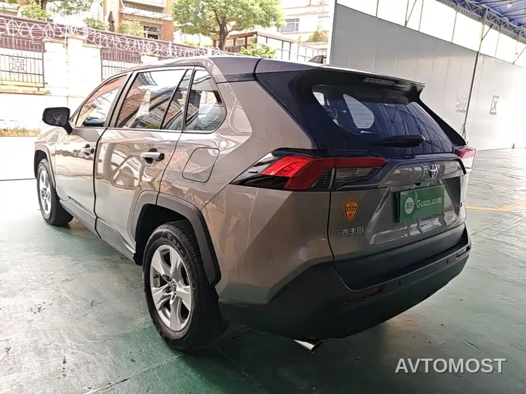 Toyota RAV4 Rongfang 2021 2.0L CVT 2WD Urban — фото 5