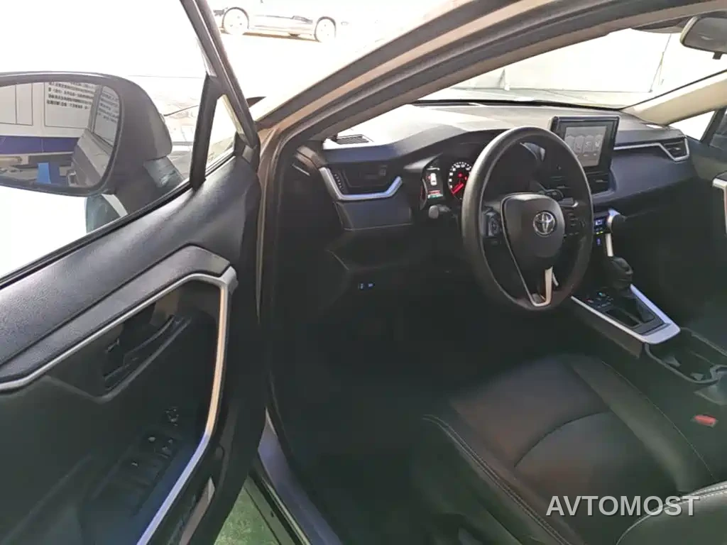 Toyota RAV4 Rongfang 2021 2.0L CVT 2WD Urban — фото 13