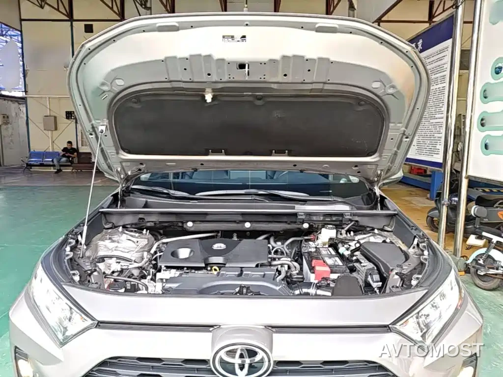 Toyota RAV4 Rongfang 2021 2.0L CVT 2WD Urban — фото 16