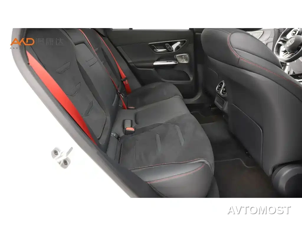 Mercedes-Benz GLC AMG 2025 AMG GLC 43 4MATIC — фото 8