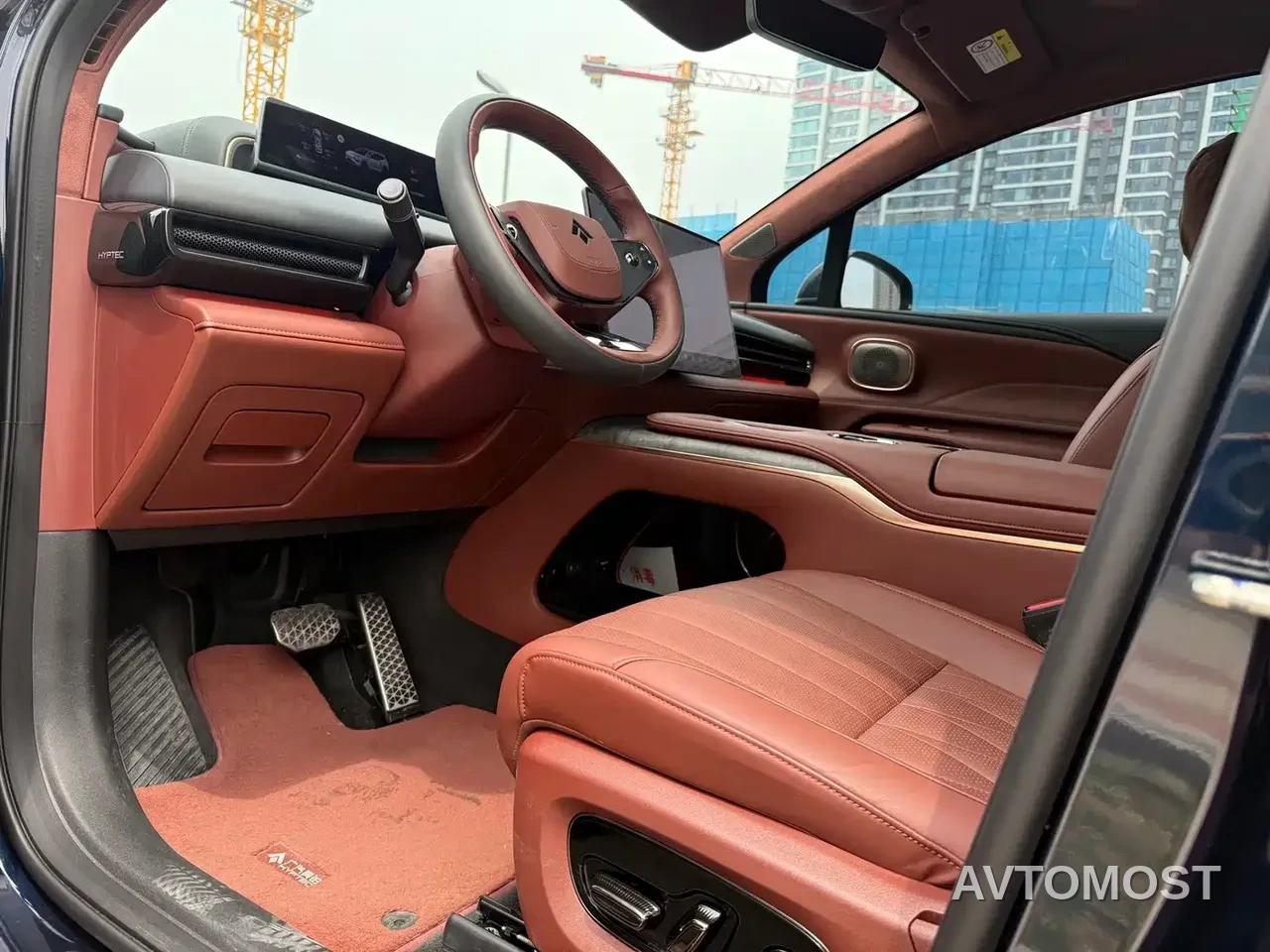 GAC Haobo Hyper HL 2025 Model Revised 350 Max 6-Seater Lidar Version — фото 3