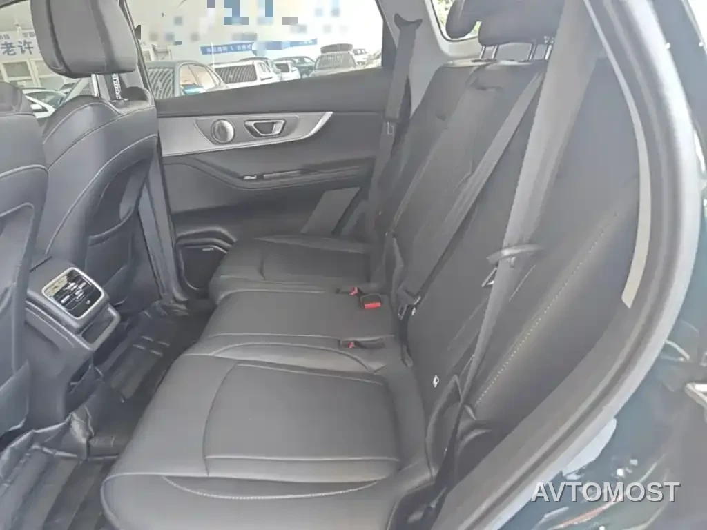 Chery Tiggo 8 PRO EV 2023 Champion Edition 1.5T 100km Glory Edition — фото 11