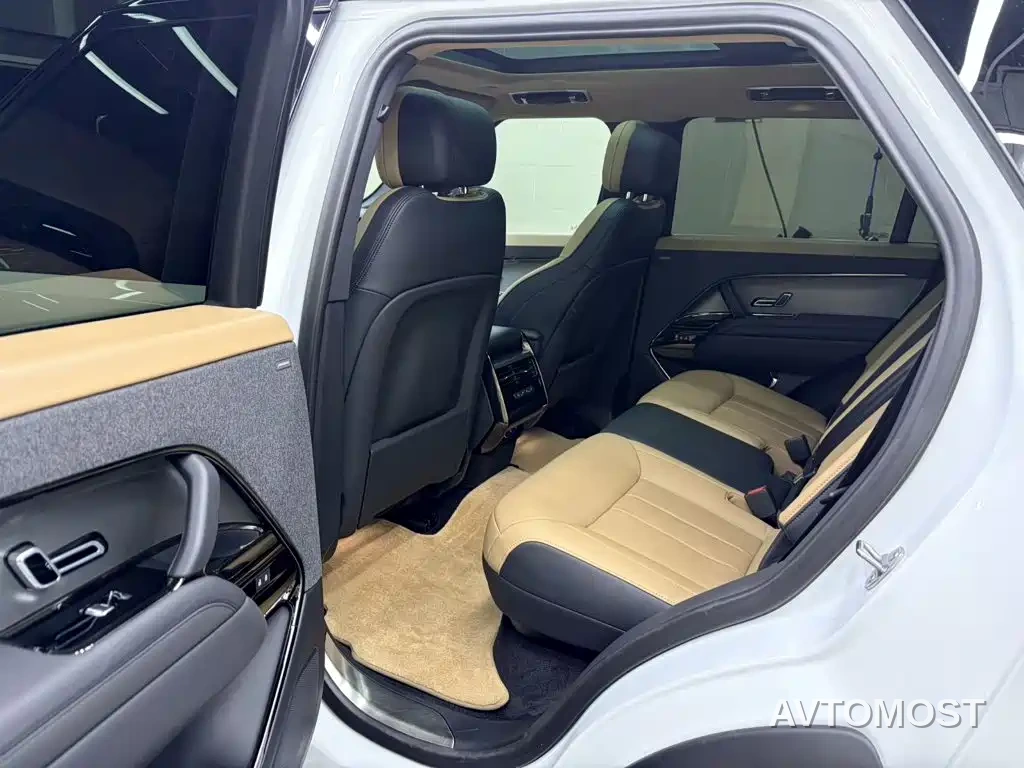 Land Rover Range Rover Sport 2023 400PS Dynamic SE — фото 7