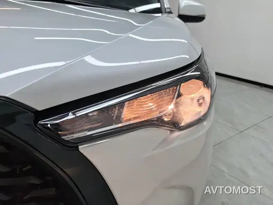 Toyota Corolla Cross 2024 2.0L Smart Hybrid Dual Engine Pioneer Edition — фото 5
