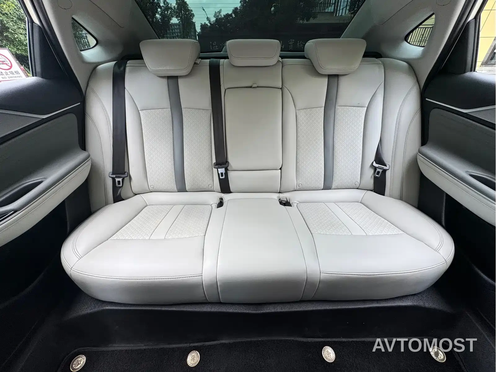 AION S Plus 2021 70 Tech Edition — фото 25