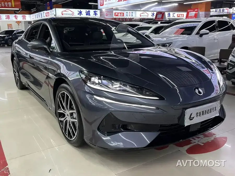 Denza Z9 2024 Model 1100km AWD Max Edition