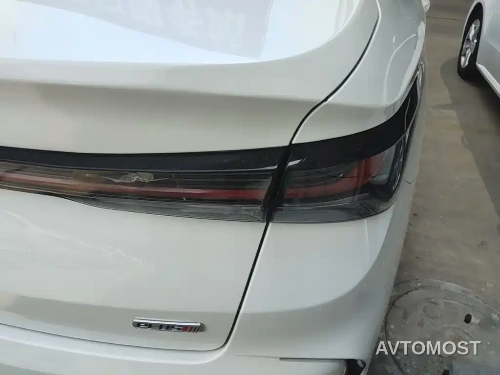 BAIC Beijing U5 PLUS 2021 1.5L Manual Luxury Edition — фото 7